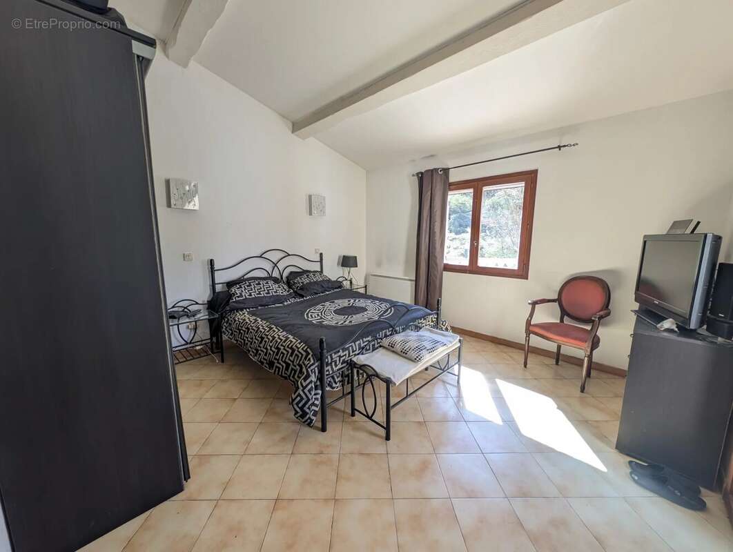 Maison à DRAP
