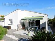 Maison à MESCHERS-SUR-GIRONDE