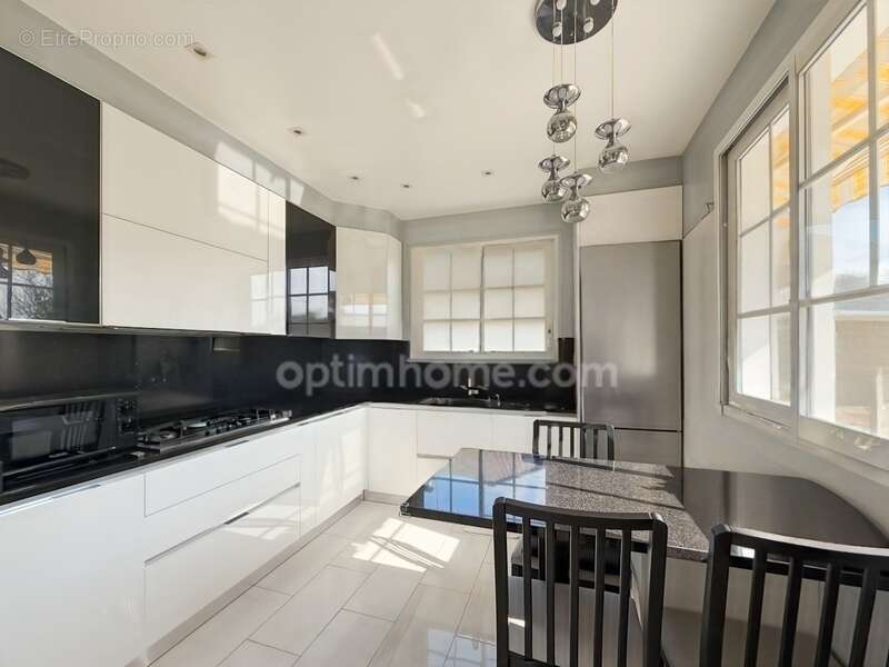 Maison à SAINT-PRIX