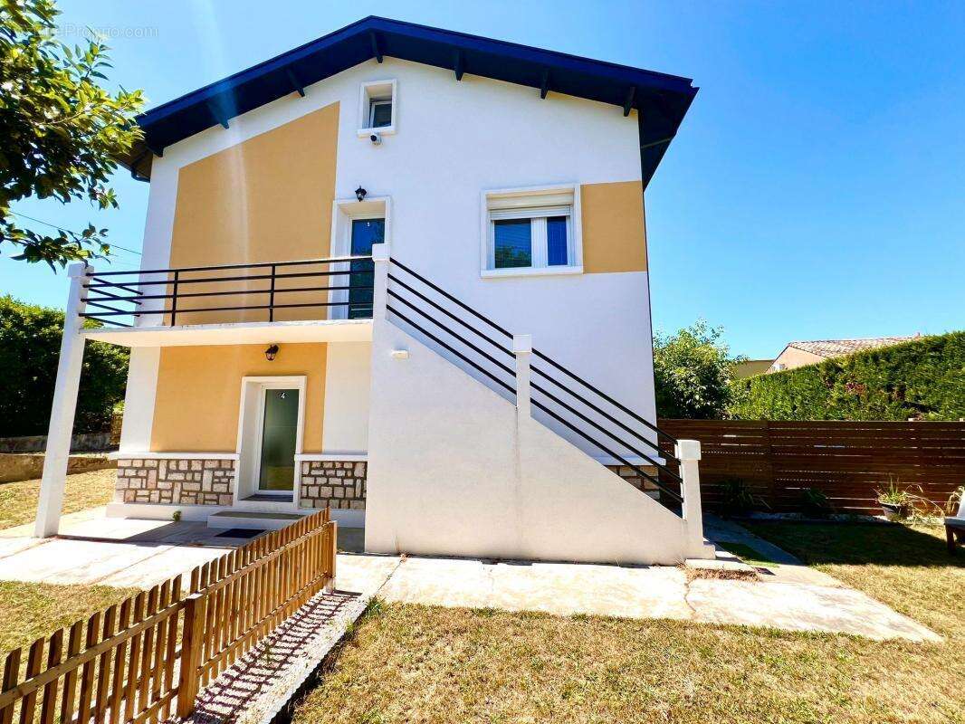 Appartement à LAUNAGUET