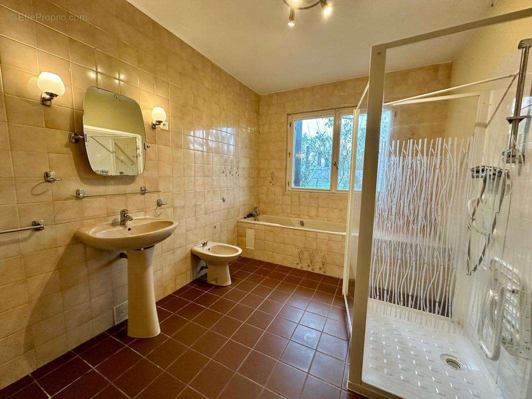 Maison à FENOUILLET-DU-RAZES