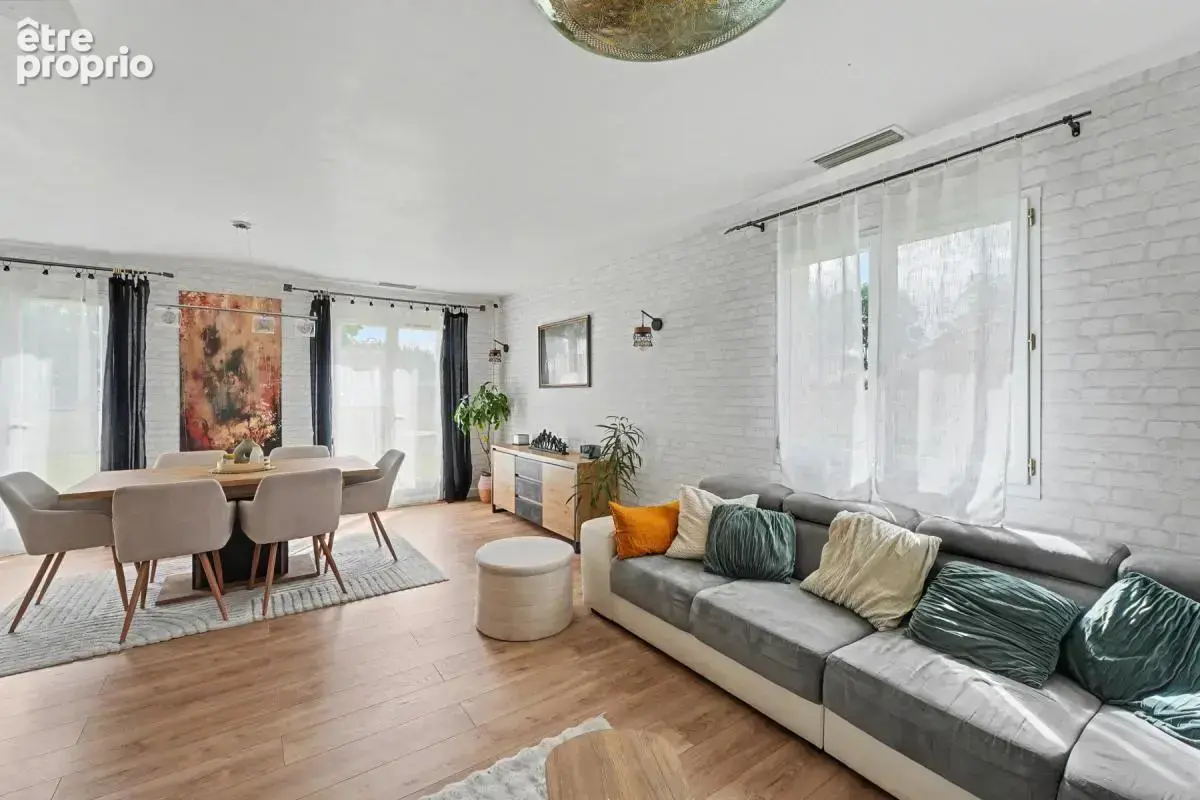 Maison 7 pièces 141 m² avec jardin, piscine et dépendance – Auterive (31190) - photo 2