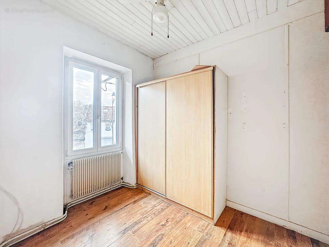 Maison à LE PONT-DE-BEAUVOISIN