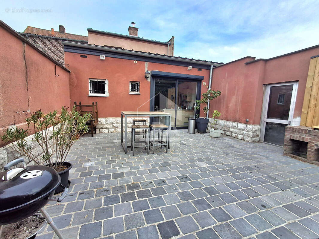 Maison 170m² à leforest - photo 3