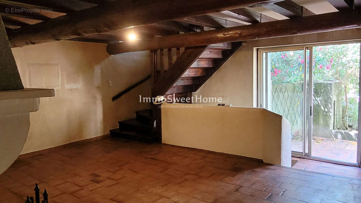 Maison 106 m² à Mirabel-Aux-Baronnies  - photo 8