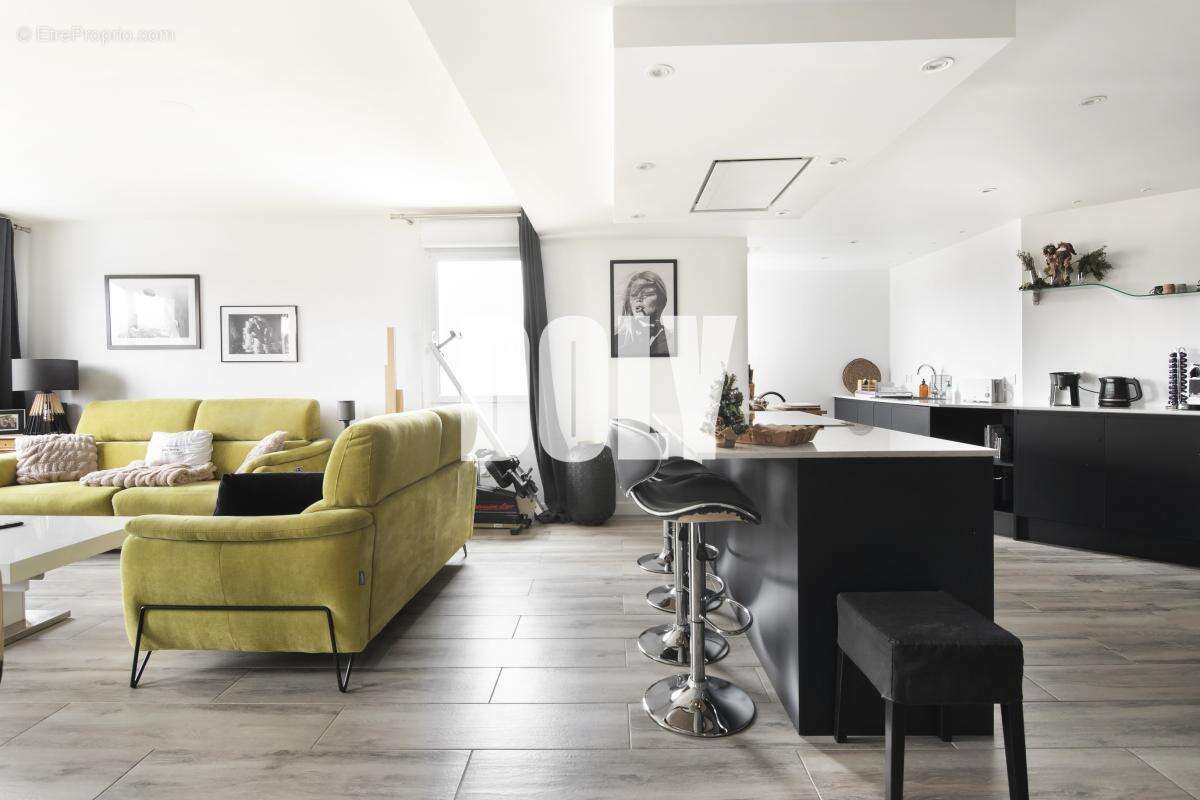 Appartement à IVRY-SUR-SEINE