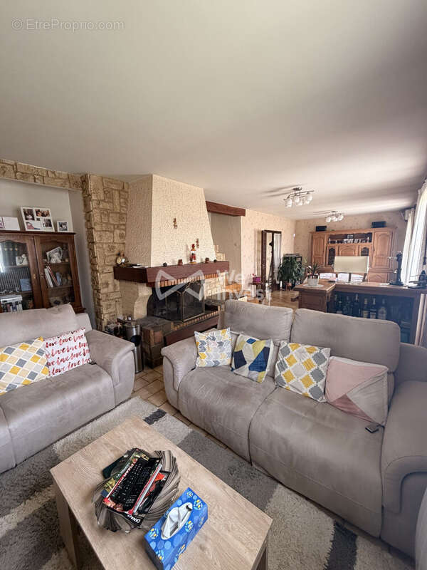 Maison 132 m² à Charny  - photo 3
