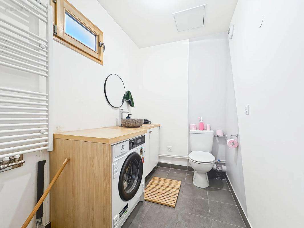 Maison à BUSSY-SAINT-GEORGES