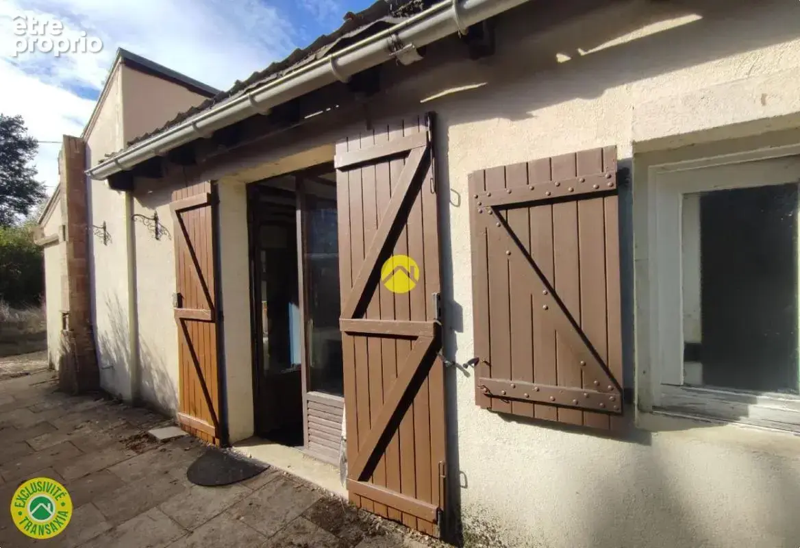 De plain-pied dans hameau paisible - photo 3