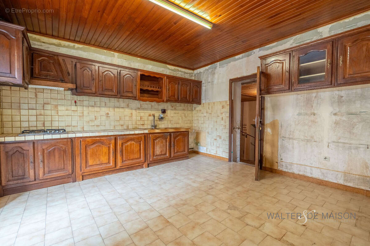 Maison à SAINT-ANGEAU