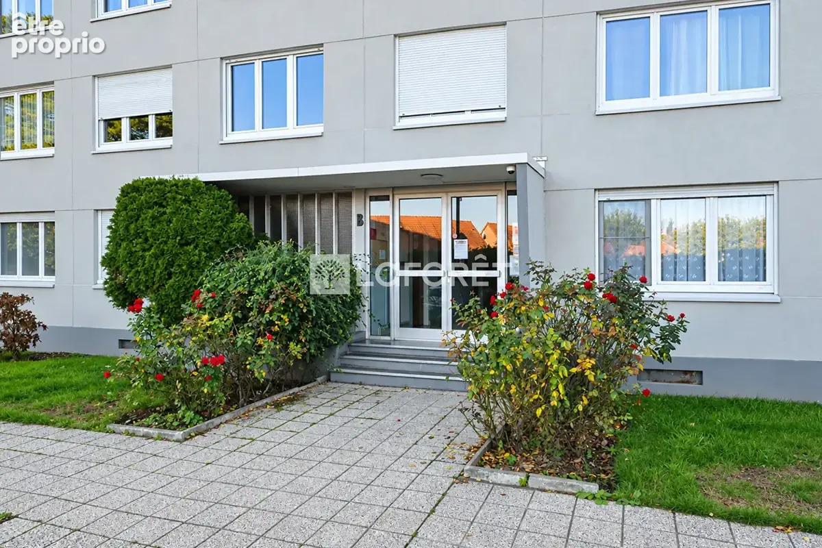 Appartement T4 - cave - garage fermé - DOUAI - photo 8