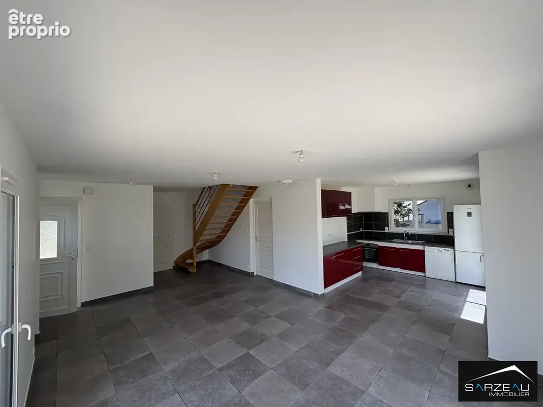 Maison 101 m² à Le Tour-Du-Parc  - photo 2