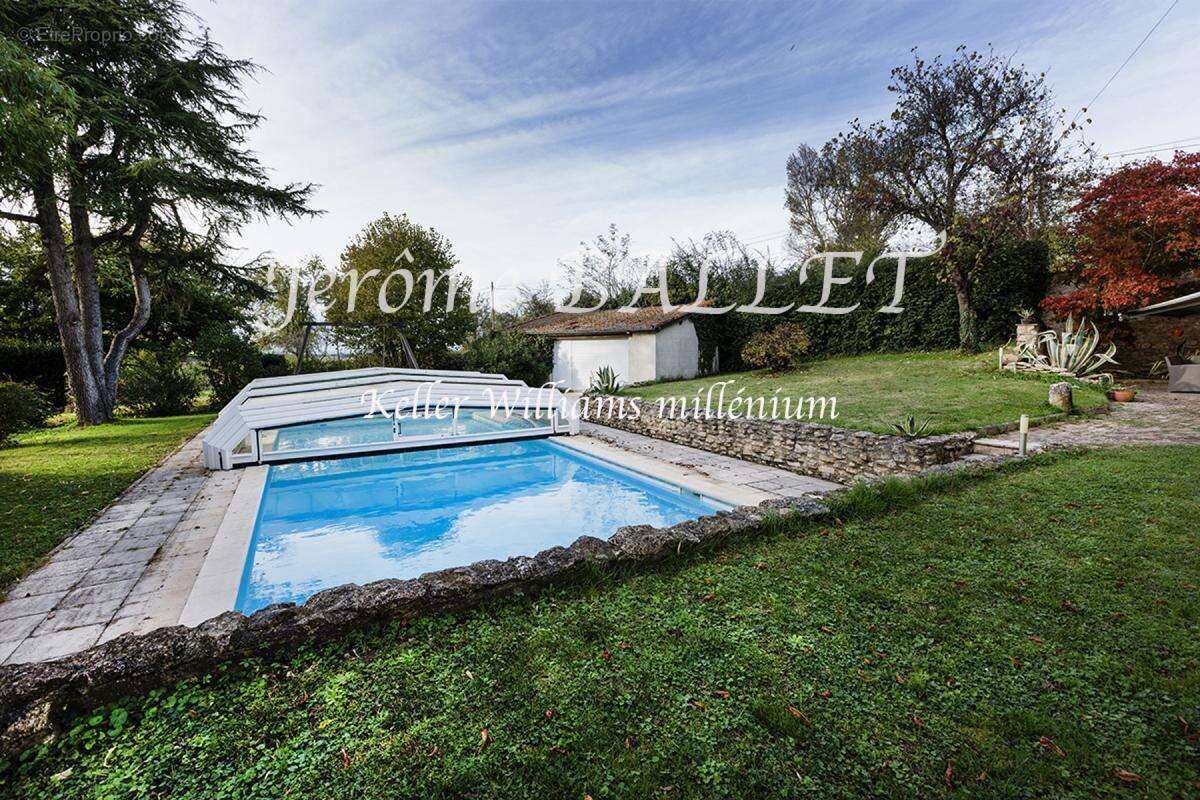 Maison à POULAN-POUZOLS