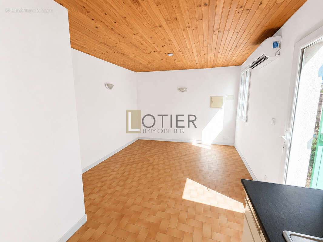 Appartement à CAPENDU