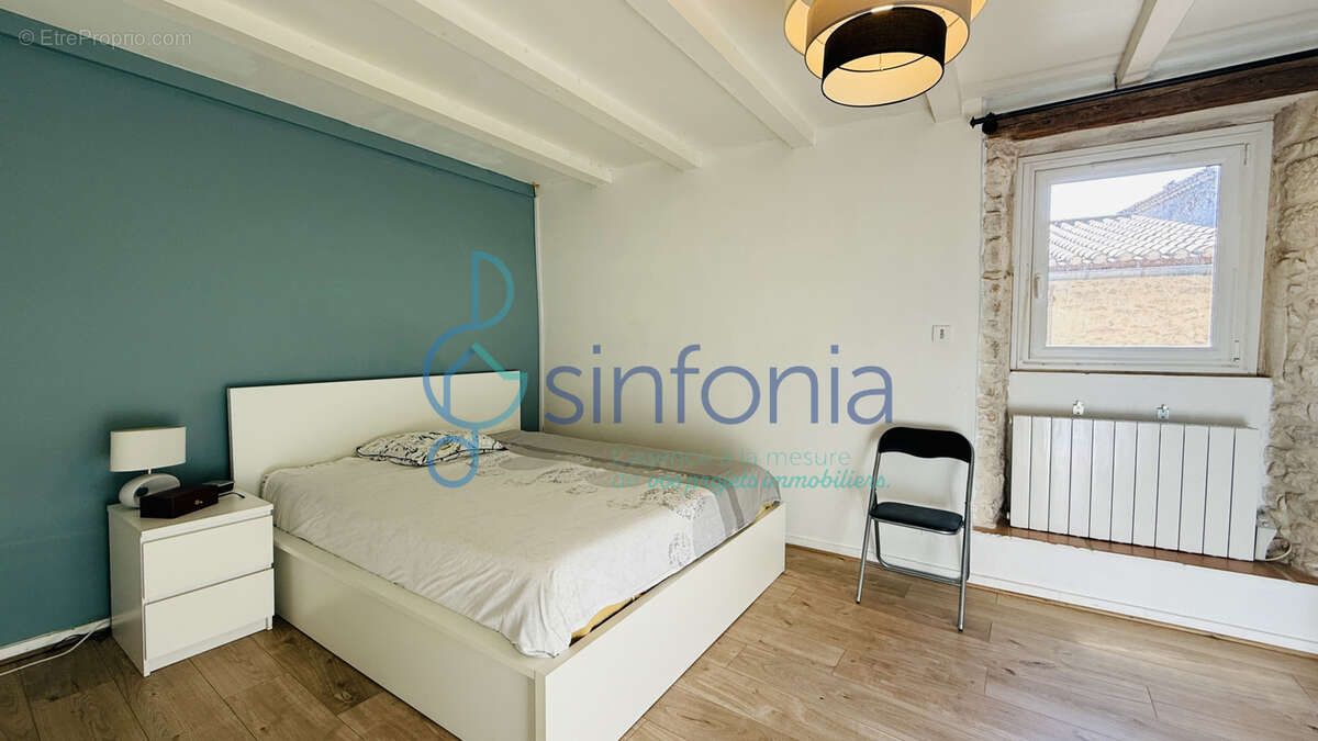 Maison à LA CALMETTE