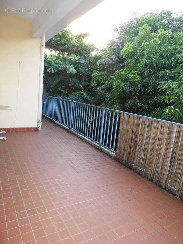 Maison - 10 pièces - 200 m² - photo 7