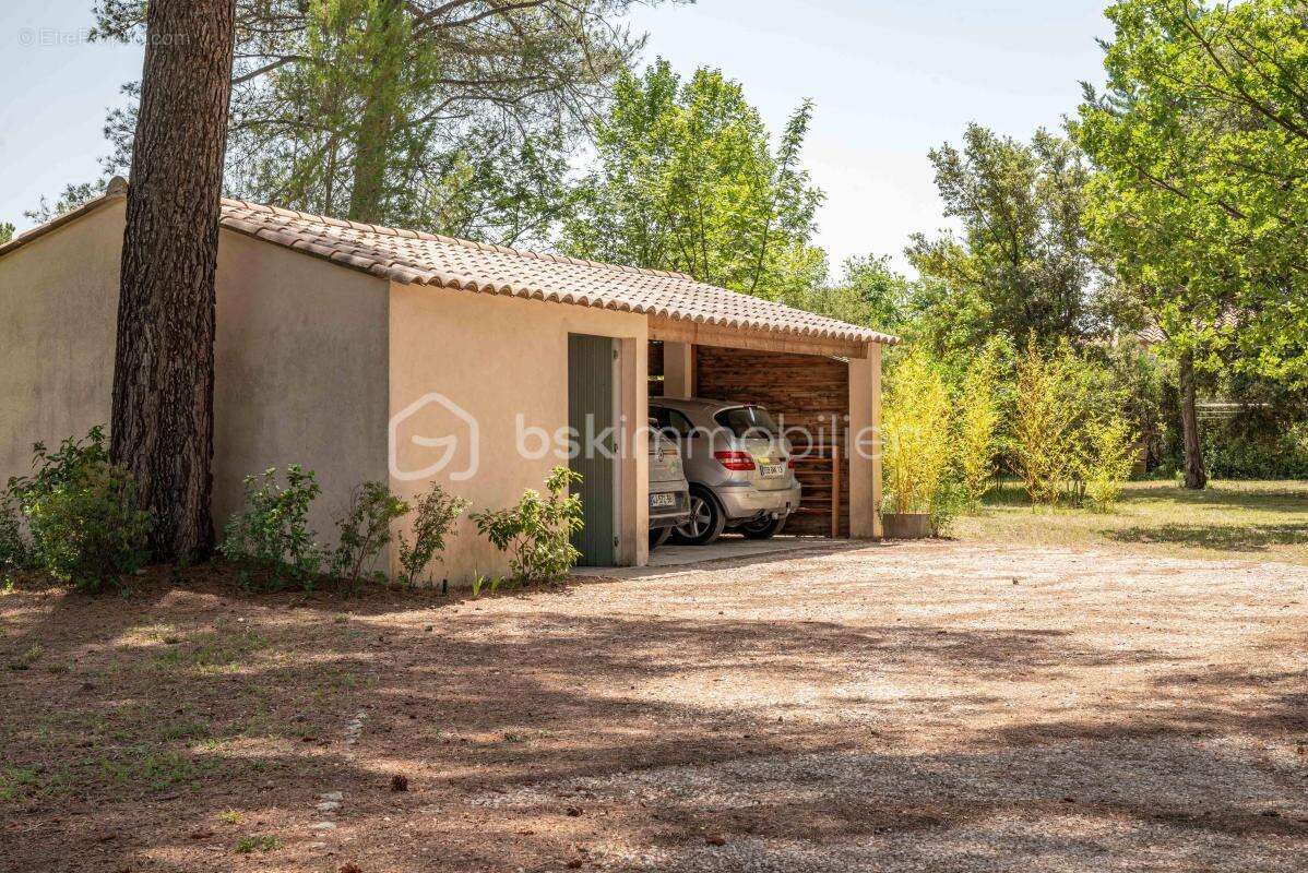 Maison à EGUILLES