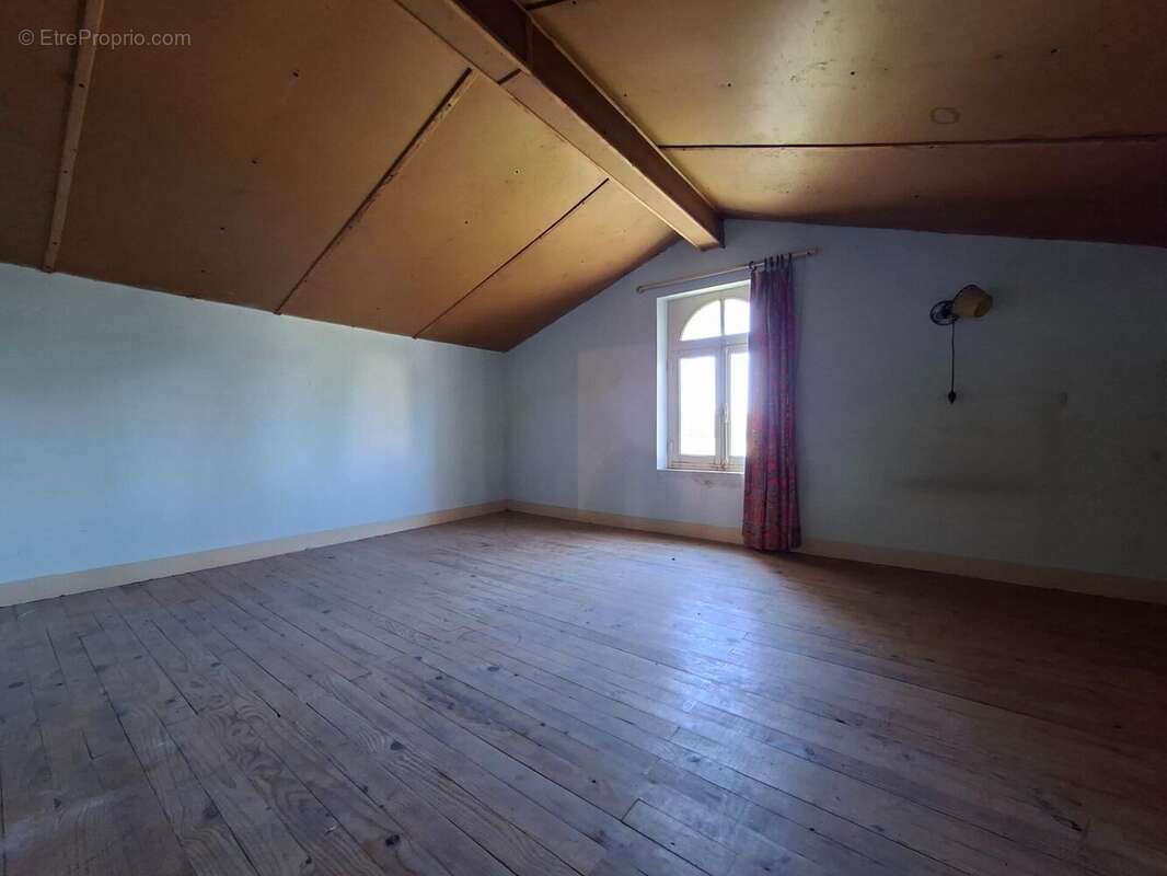 Photo 8 - Maison à CASTRES