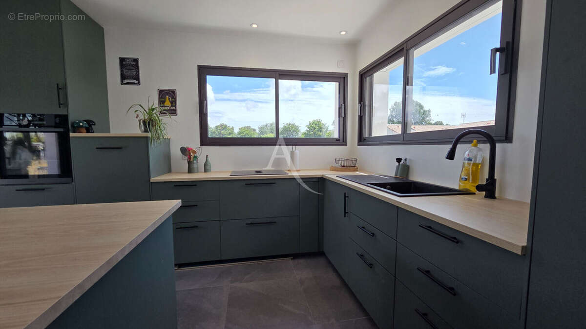 Maison Contemporaine de 104 m² à Saint-Hilaire-de-Riez - photo 3