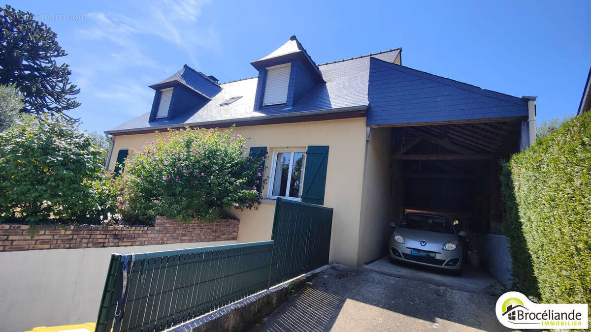 Maison à LA CHAPELLE-THOUARAULT