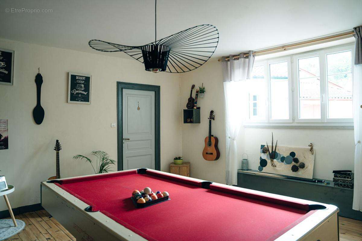 Maison à SAINT-PALAIS