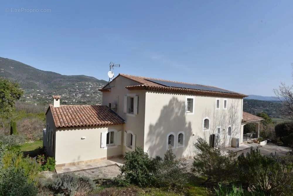 Maison à SEILLANS