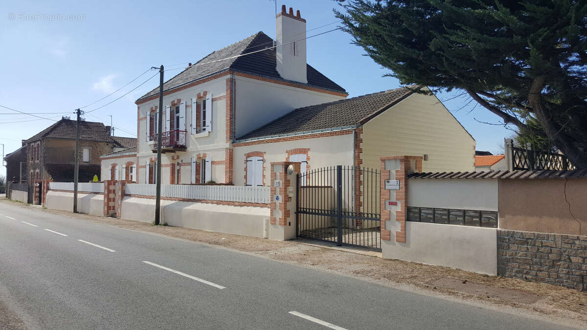 Appartement à PREFAILLES