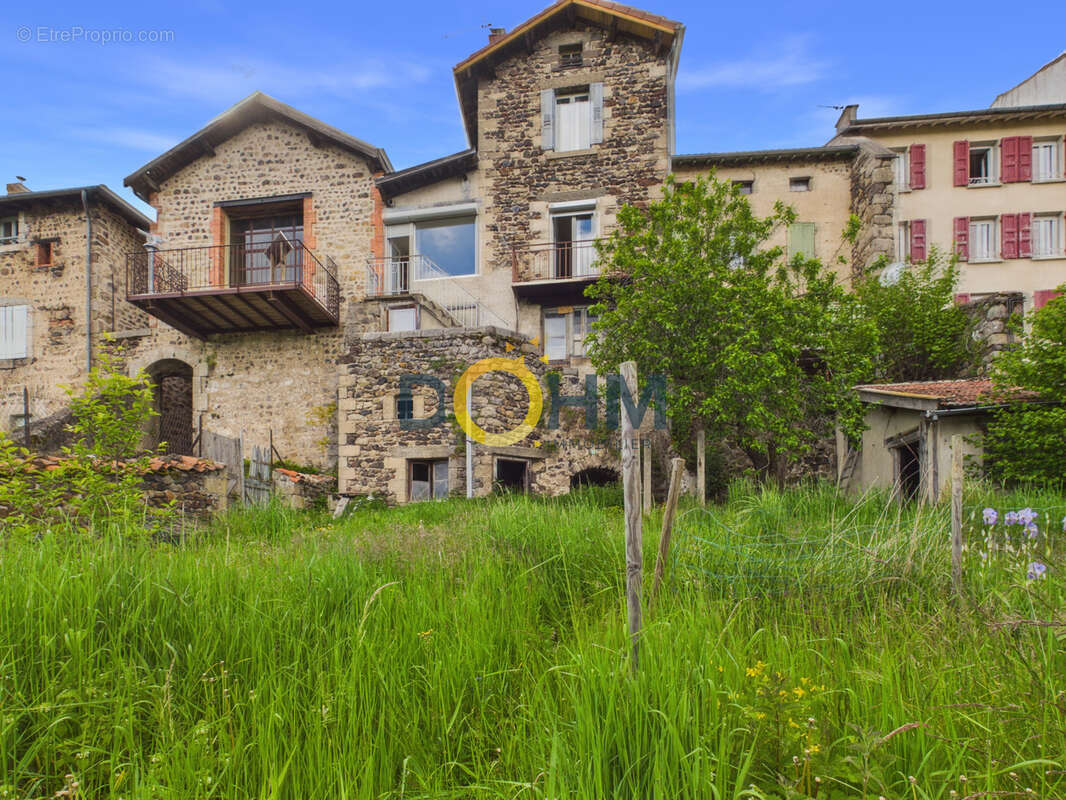 Maison à ALLEGRE