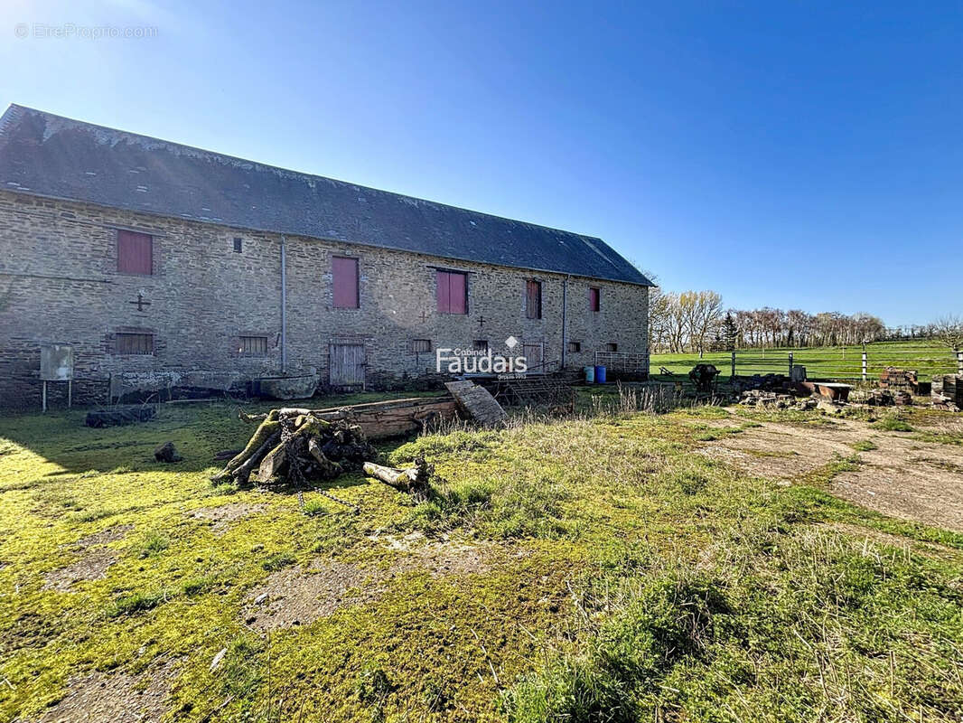 Maison 426 m² à Villers-Bocage  - photo 3