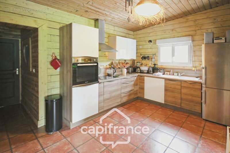 Proche SAINT-QUENTIN (02) : terrain de loisir 3200 m² au bord de l’Oise avec Chalet et potentiel locatif - photo 10