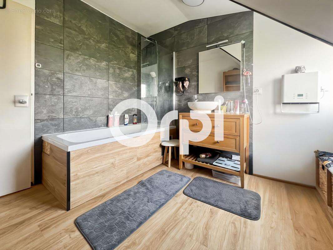 Maison à CAPPELLE-LA-GRANDE