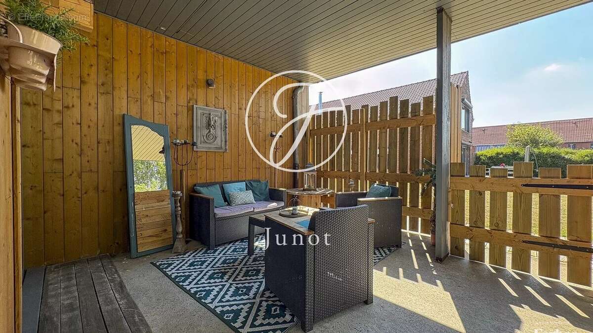 Sailly-lez-lannoy - Ferme rénovée à vendre - 10 pièces - 334m² et 180m² de dépendance - 7 chambres - Piscine - Garage - photo 19