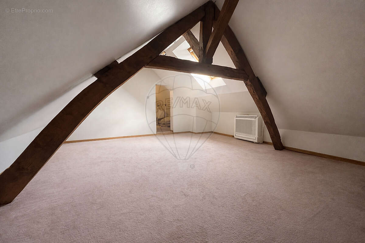 Maison à PONT-SAINTE-MAXENCE