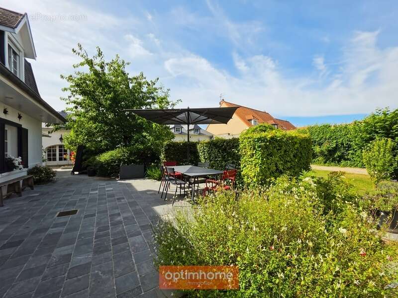 Propriete 273 m² 6 chambres jardin expo sud - photo 39