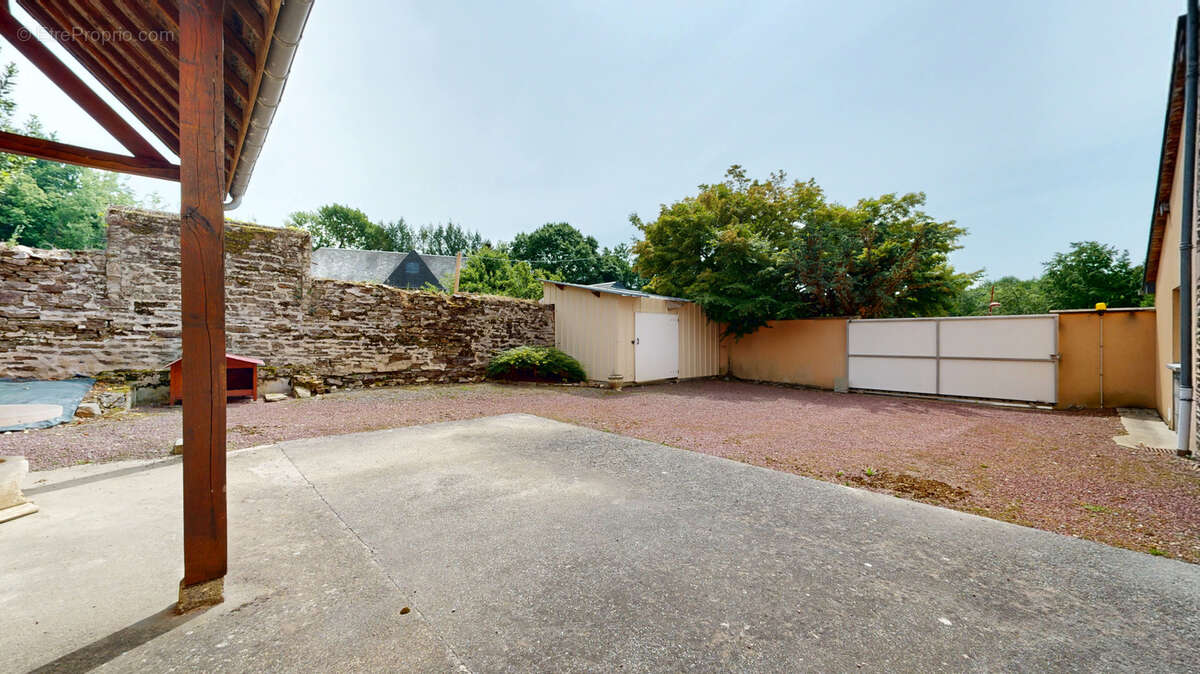 Maison à PARIGNY