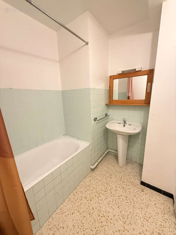 Appartement à CANDILLARGUES