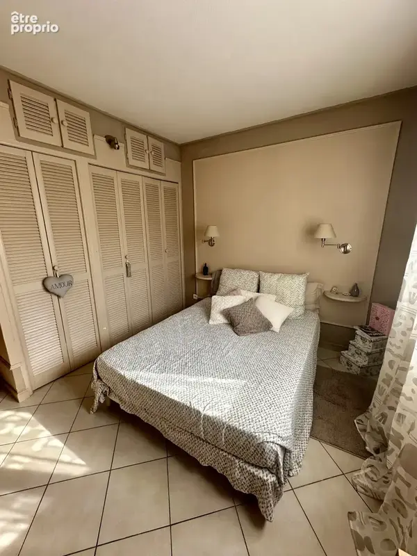 RARE et SUPERBE VILLA 5 chambres (poss de séparer une partie en T2 pour AIRBNB/FAMILLE) sur 1100 m2 paysagés - photo 11