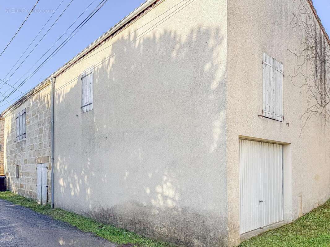 Maison 200 m² à Sainte-Croix-Du-Mont  - photo 7