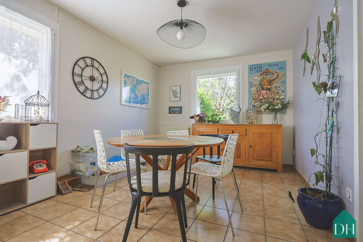 Maison 4 chambres - clefs en main -Secteur Solvardière - Bourg à SAINT-HERBLAIN - photo 6