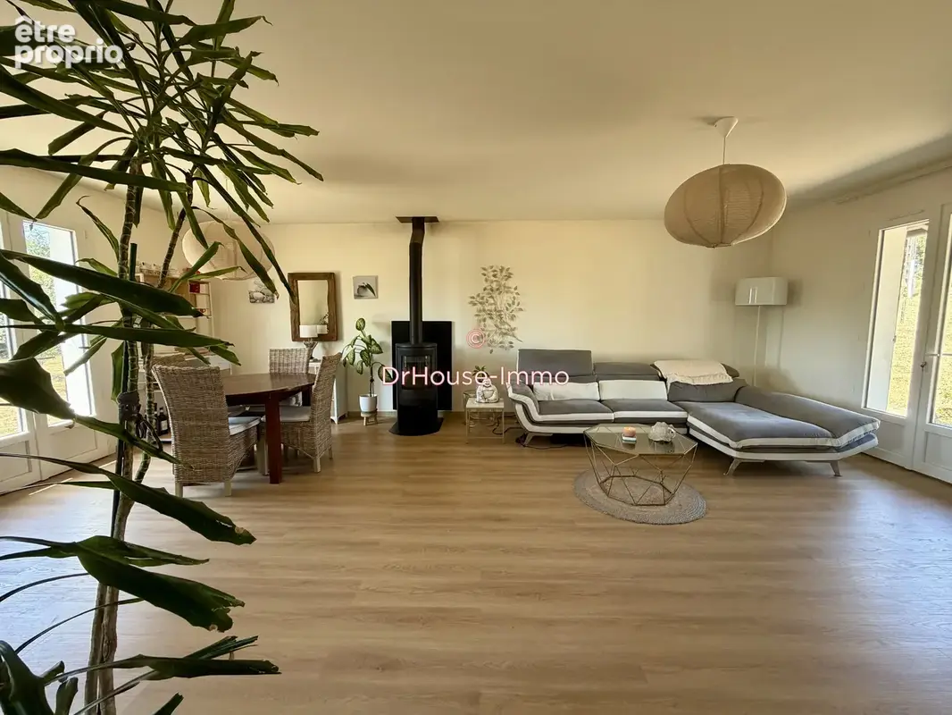 Maison 4 pièces 88 m² à vendre à La Roche-Chalais (24490) - photo 22