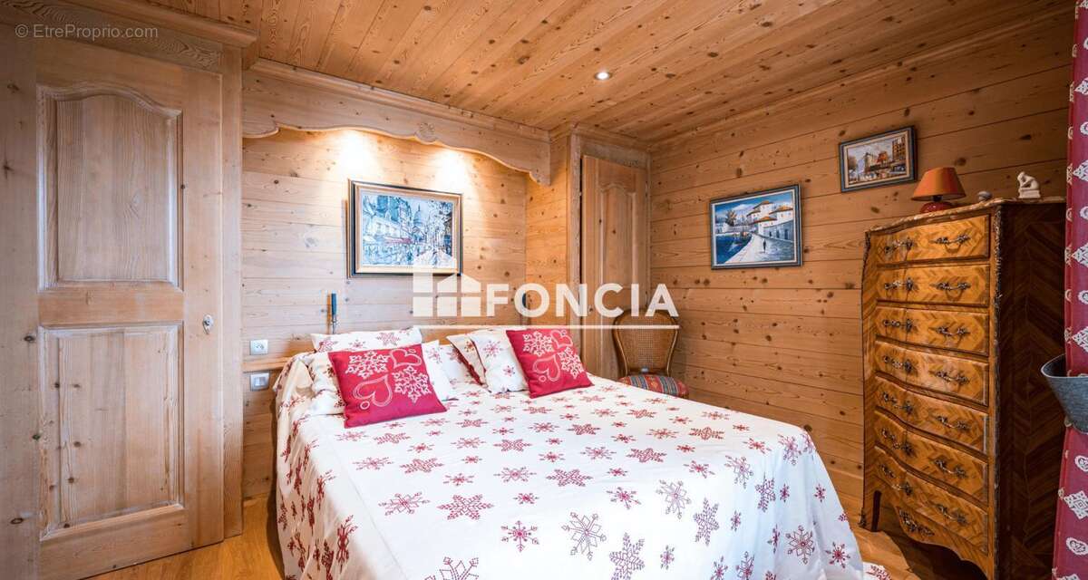 Chalet brondex avec piscine interieur vue mont blanc - photo 10
