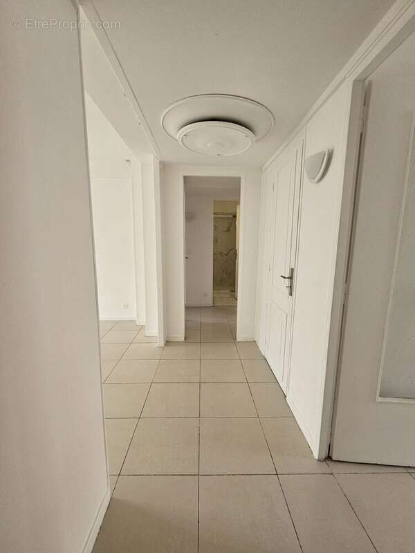 entrée - Appartement à ROMAINVILLE