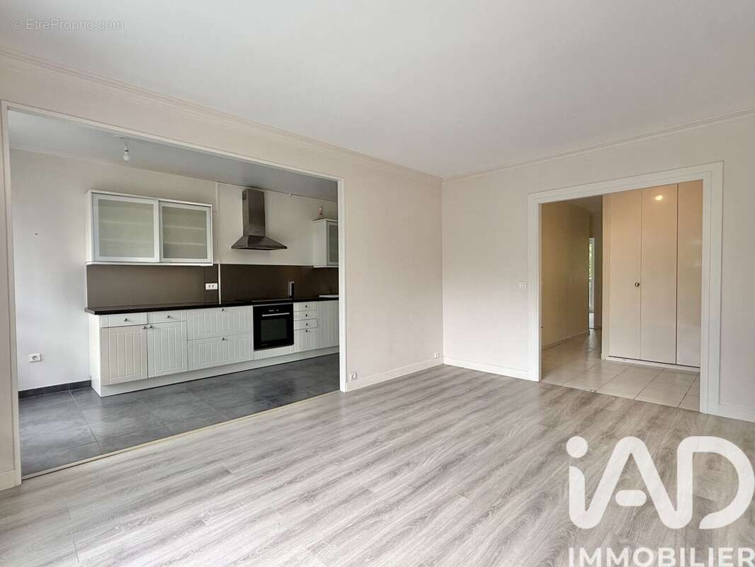 Photo 3 - Appartement à CHILLY-MAZARIN