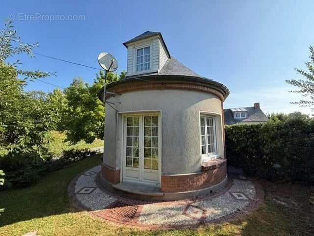 Maison à PAS-EN-ARTOIS