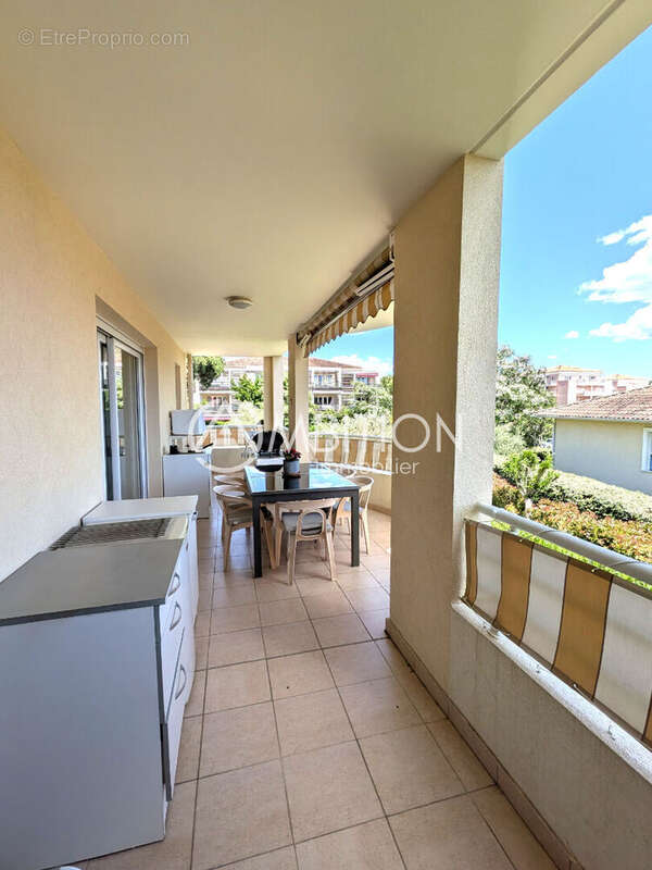 Appartement à FREJUS