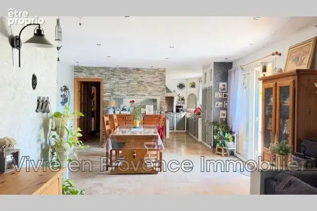 Maison à vendre à Saint-Saturnin-Les-Avignon (84450) - photo 4