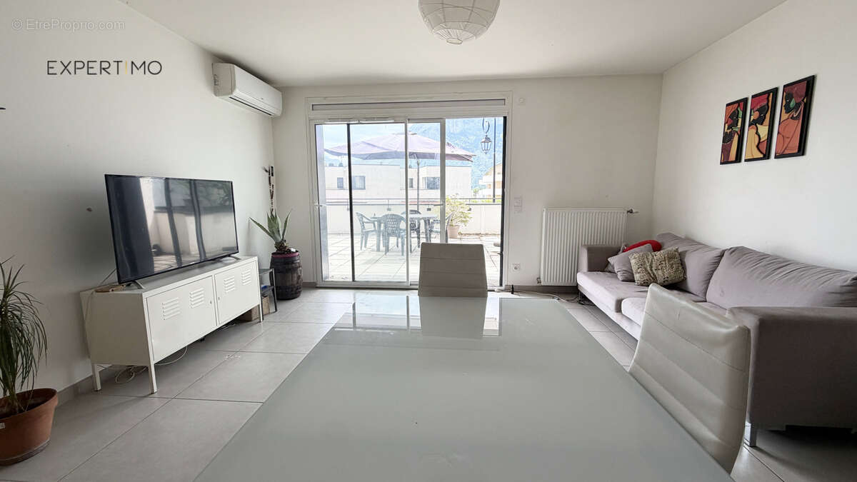 Appartement à FONTANIL-CORNILLON