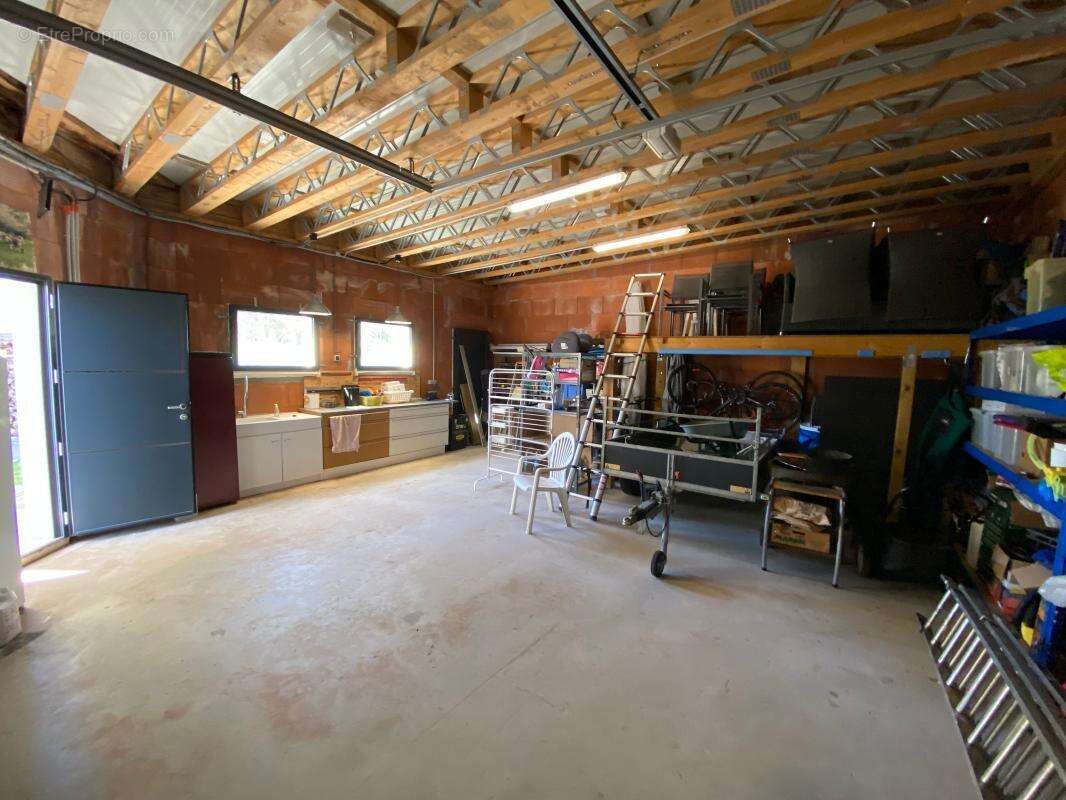 Maison à LES MATHES