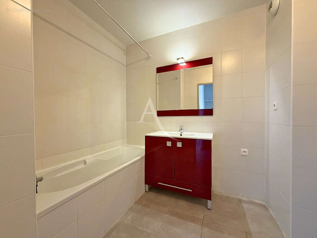 Appartement à CASTELNAU-LE-LEZ