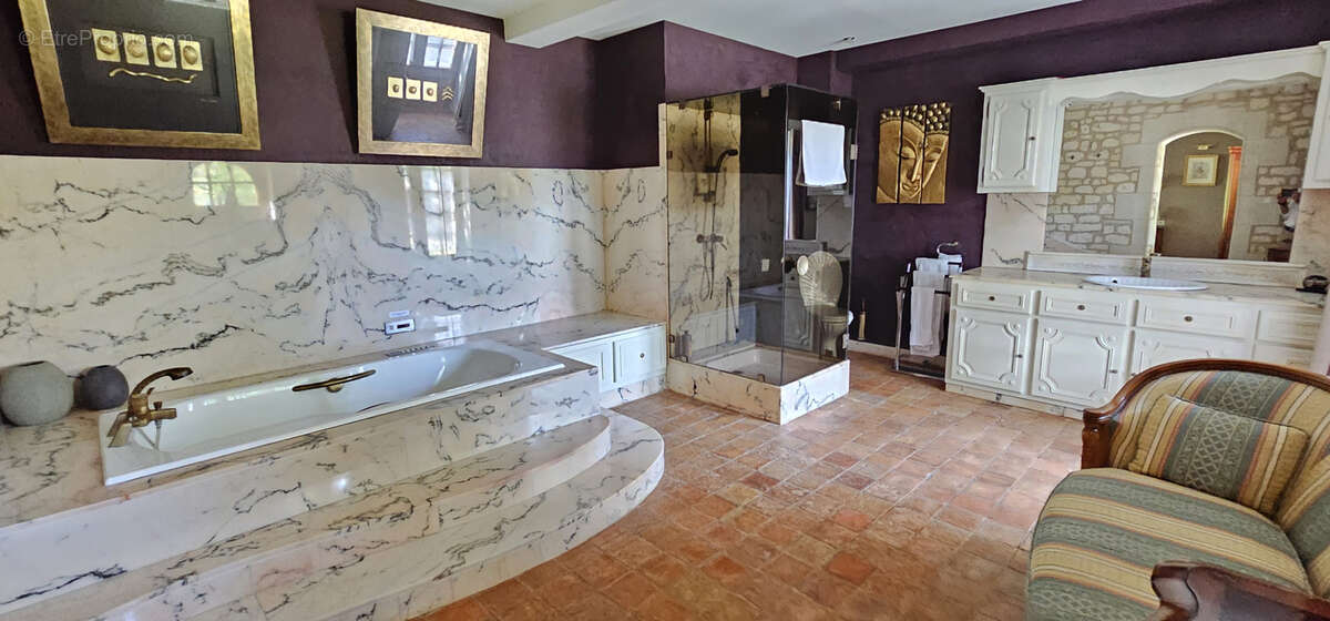 Maison à SAINTE-MAURE-DE-TOURAINE